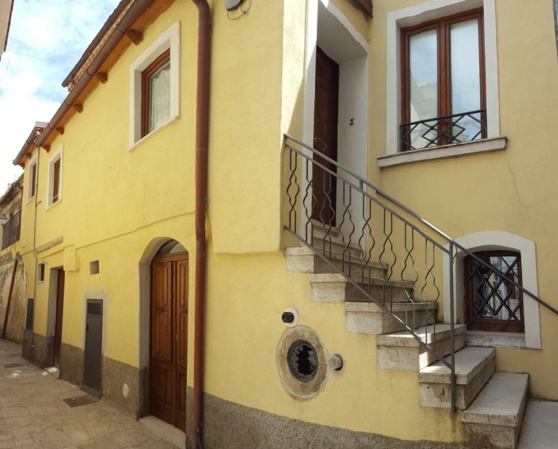 Maison De Famille Acerenza Bagian luar foto